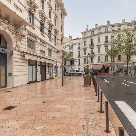Lägenhet Place De Gaulle - Welkeys Antibes